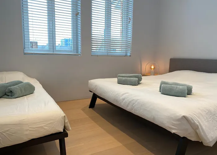 Aime Aan Zee Beachhouse 5p - Private Garden & 2 Free Parkingspots 奥斯滕德