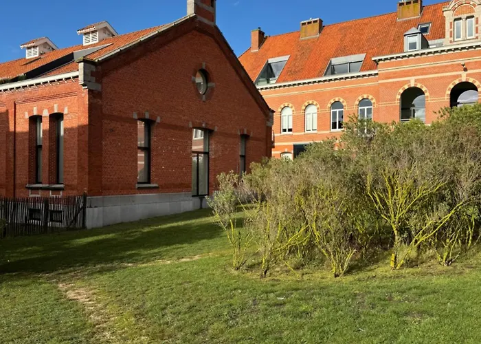 Aime Aan Zee Beachhouse 5p - Private Garden & 2 Free Parkingspots